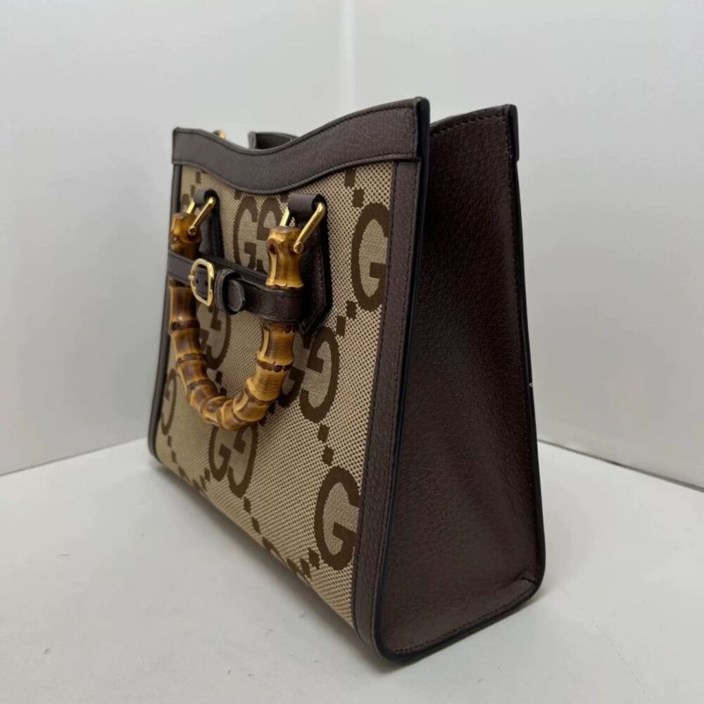 Gucci Women Pre-Loved Bag Very Good Condition - Picture 6 of 9